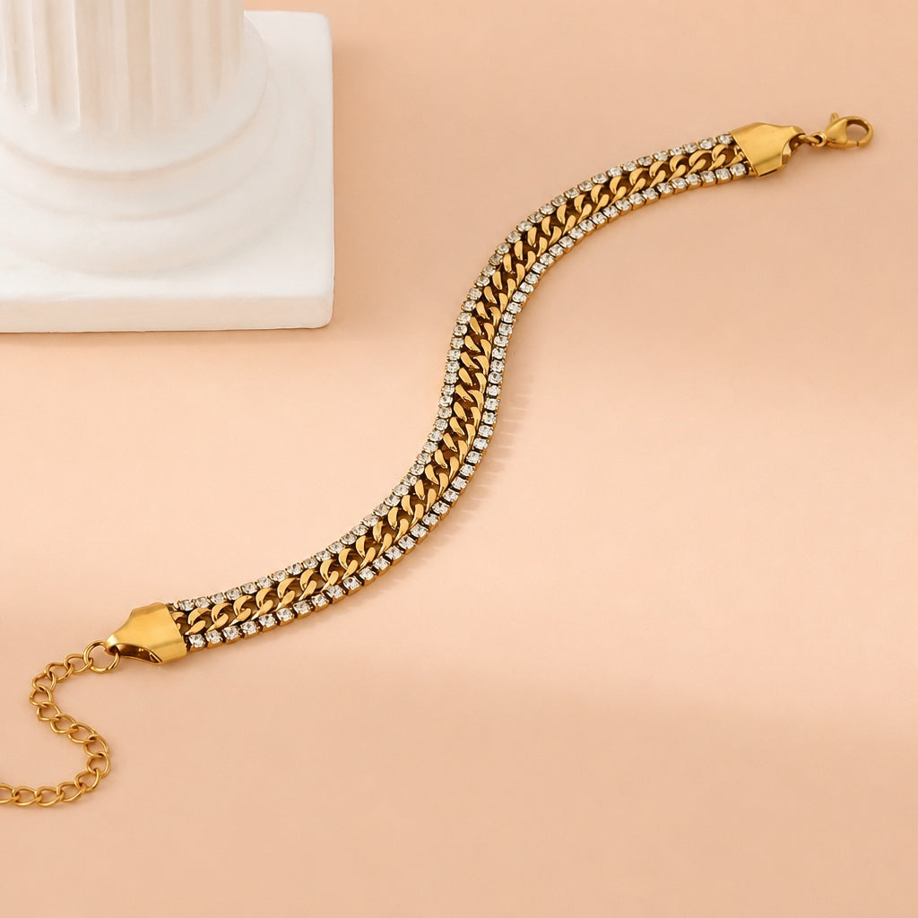 Vela Timeless Gold Bracelet