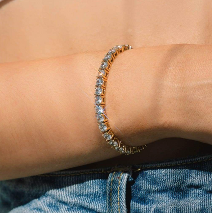 TENNIS BRACELET IN GOLD