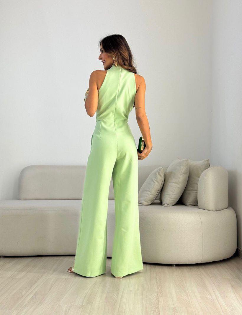 Carol™ - Elegant and Flattering Jumpsuit