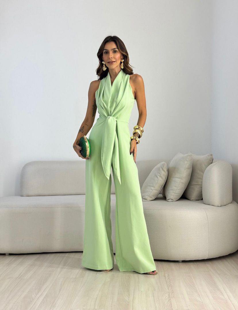 Carol™ - Elegant and Flattering Jumpsuit